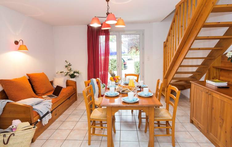 Gîte pour 6 personnes, avec Balcon et Piscine à Vallon-Pont-d'Arc