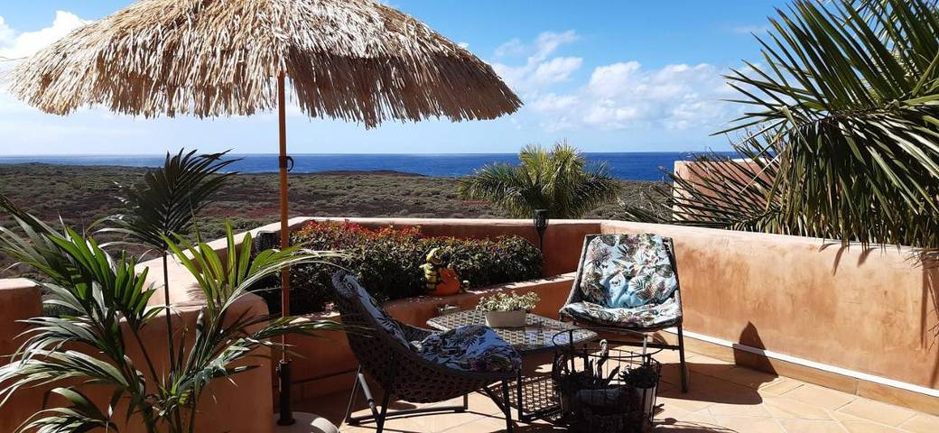Chambre d’hôte pour 2 personnes, avec vue ainsi que piscine et jardin à Arona - 2