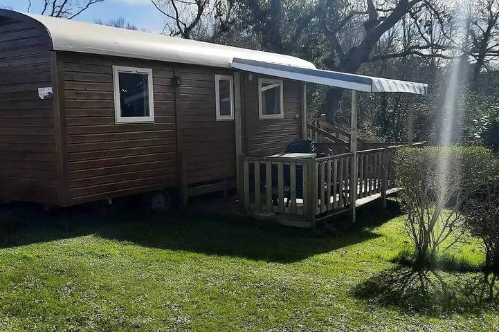 Gîte pour 4 personnes, avec terrasse