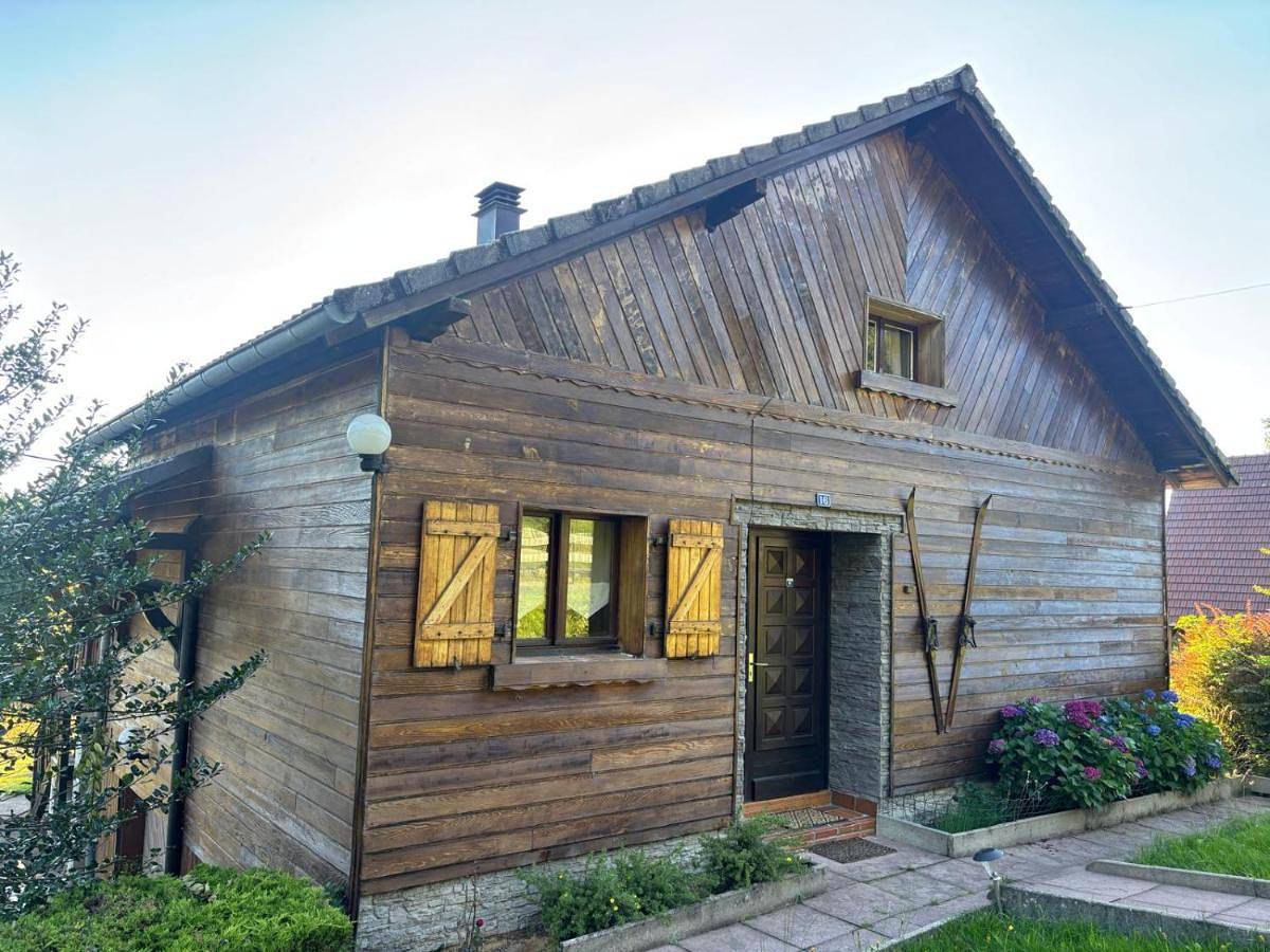 Chalet Le Druzia at 1000 m in Belfahy, Haute-Saône