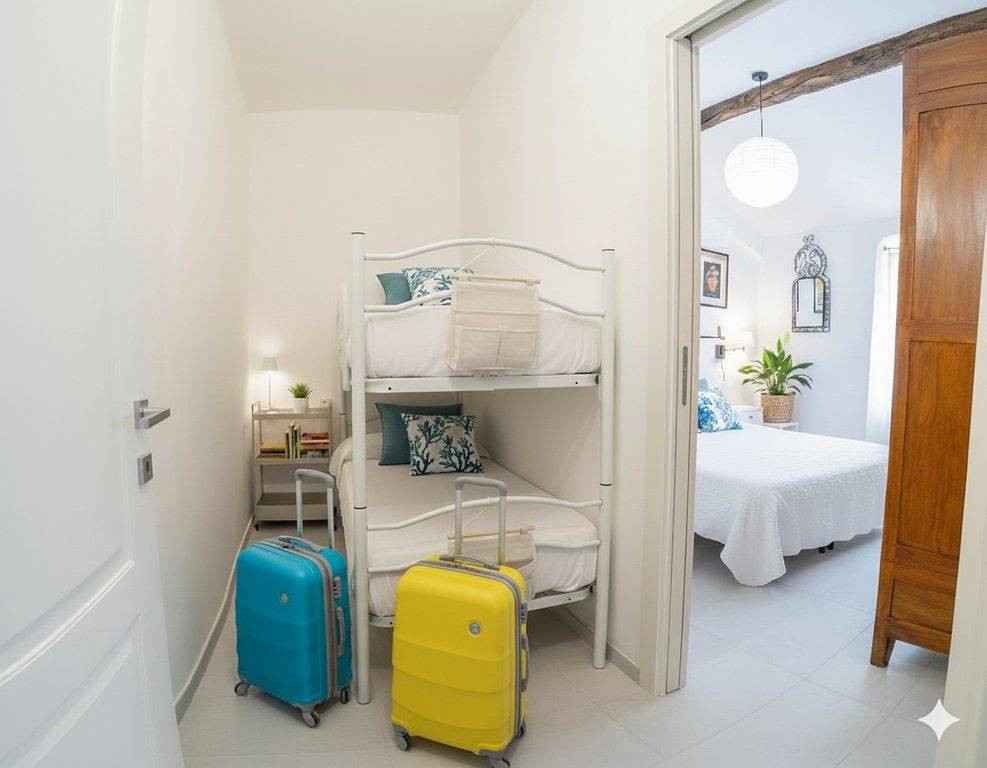 Appartamento intero, Trilocale a 200m dal mare con A/C e Wifi | Ap80 in Porto Maurizio, Imperia