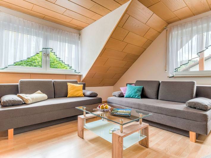 Ferienwohnung für 4 Personen, mit Balkon und Garten sowie Sauna im Frankenwald
