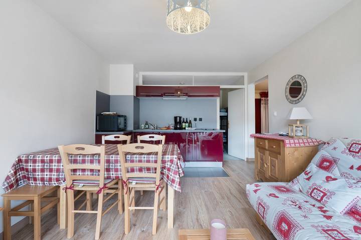 Apartamento entero, Apartamento 'Le Belvédère d'Albiez' con vistas a la montaña, balcón y guardaesquís in Col du Mollard, Albiez-Montrond