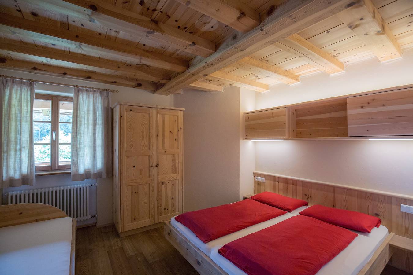 Ganze Wohnung, Apartment 'Malouka' mit Bergblick, Gemeinschaftsterrasse und Wlan in Oberbozen, Ritten