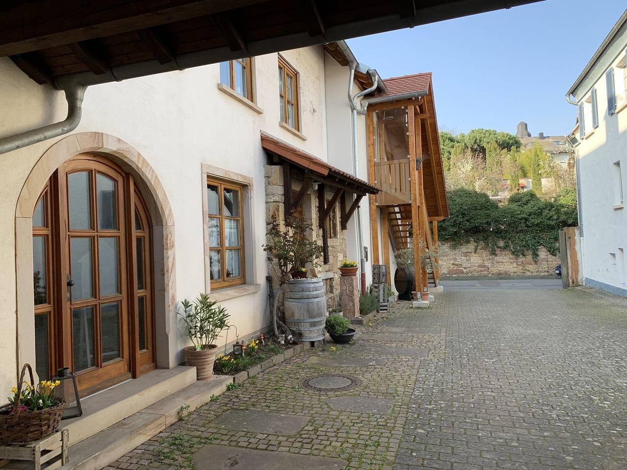 Weingut und Gästehaus Ferckel in Neustadt an der Weinstraße, Pfälzer Rheinebene