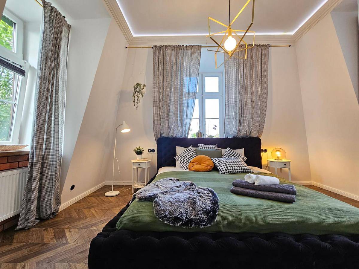 Cały apartament, Old Apartament 3 Maja by 4M Design Dąbrowa Górnicza in Dąbrowa Górnicza, Śląsk
