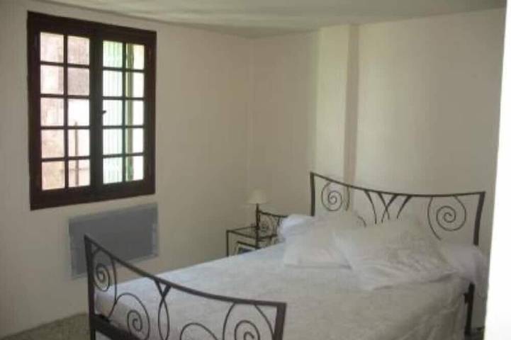 Gîte pour 4 personnes à Saint-Maximin (Nimes) - 2