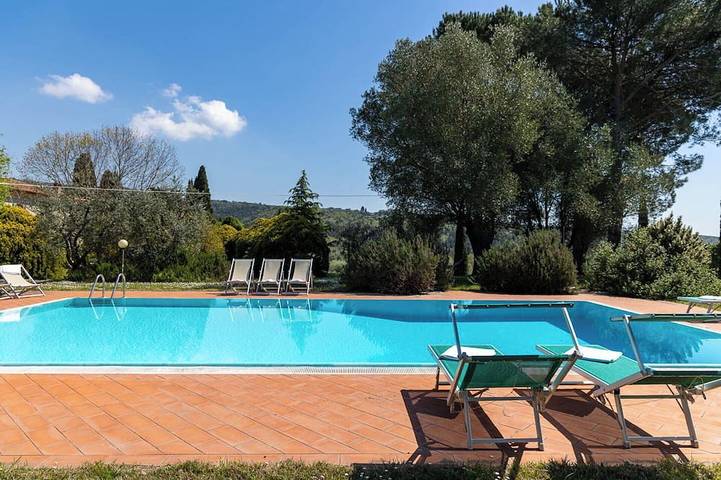 Villa pour 14 personnes, avec terrasse et jardin à Vinci