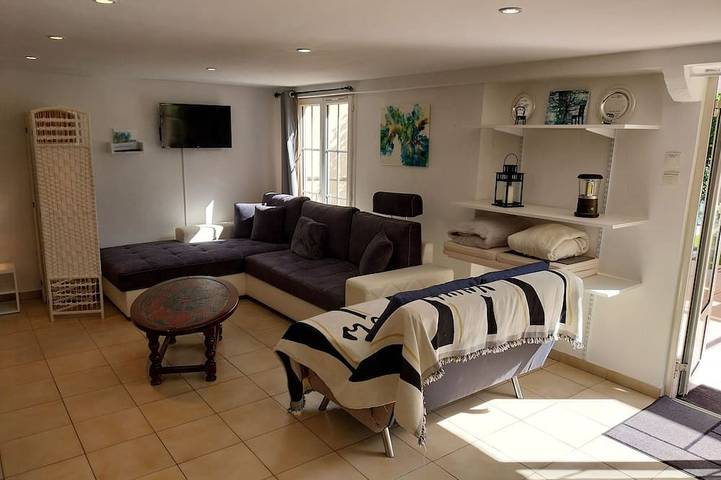 Gîte pour 6 personnes, avec jacuzzi et jardin à Annot - 4