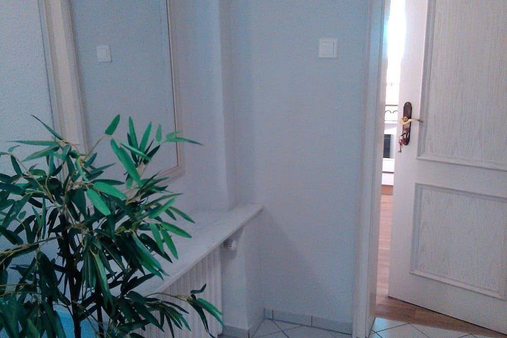 Ganze Wohnung, Ferienwohnung mit wunderschönem Wintergarten im Eg - Ferienwohnung Am Ölsbach in Mudersbach, Altenkirchen & Umgebung