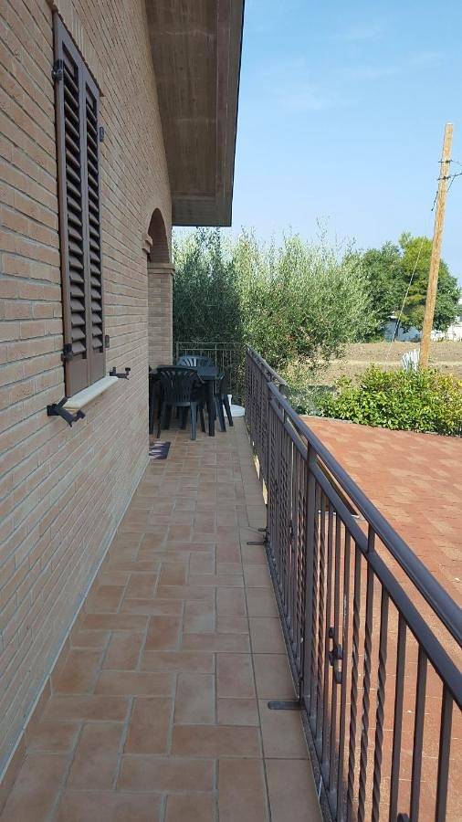Chambre d’hôte pour 4 personnes, avec vue ainsi que jardin et terrasse dans Marche - 3