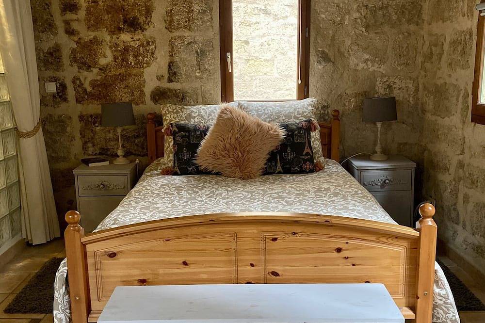 Unique house with character and comfort in the historic center of Pezenas in Pézenas, Côte d'Améthyste