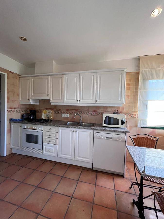 Casa rural para 6 personas, con Terraza y Jardín además de Piscina y Vistas en Cistella - 3