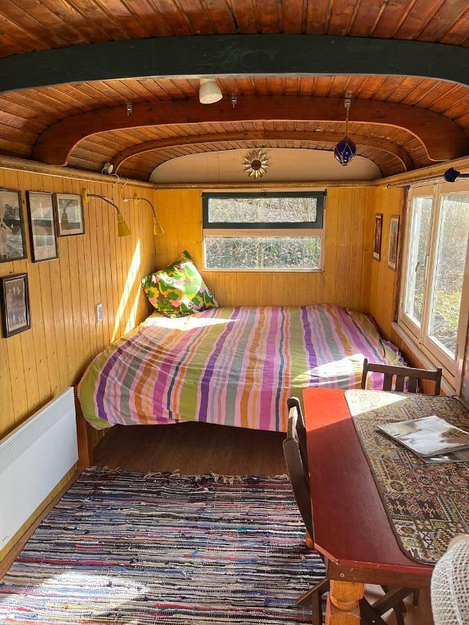 Camping pour 2 personnes, avec jardin ainsi que vue et terrasse, animaux acceptés dans la Creuse - 2