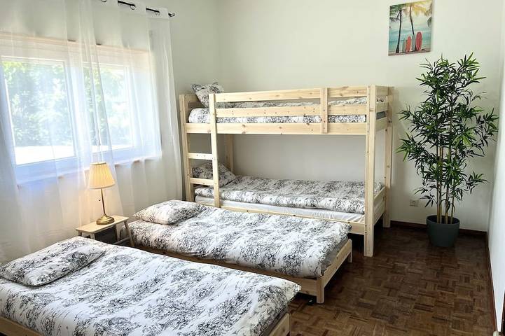 Private 4-bedroom vacation home in Peniche in Atouguia da Baleia, Leiria District