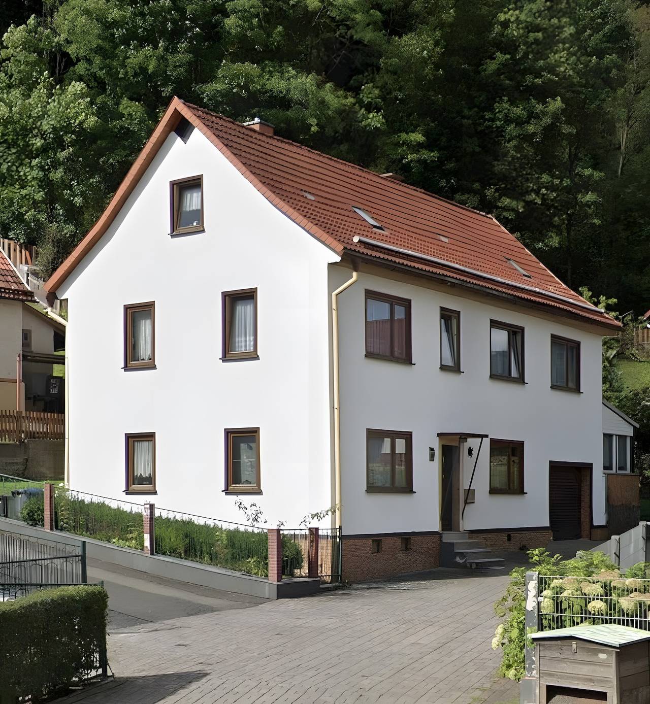 Holiday Home on the Edge of the Forest Near Rennsteig & Oberhof