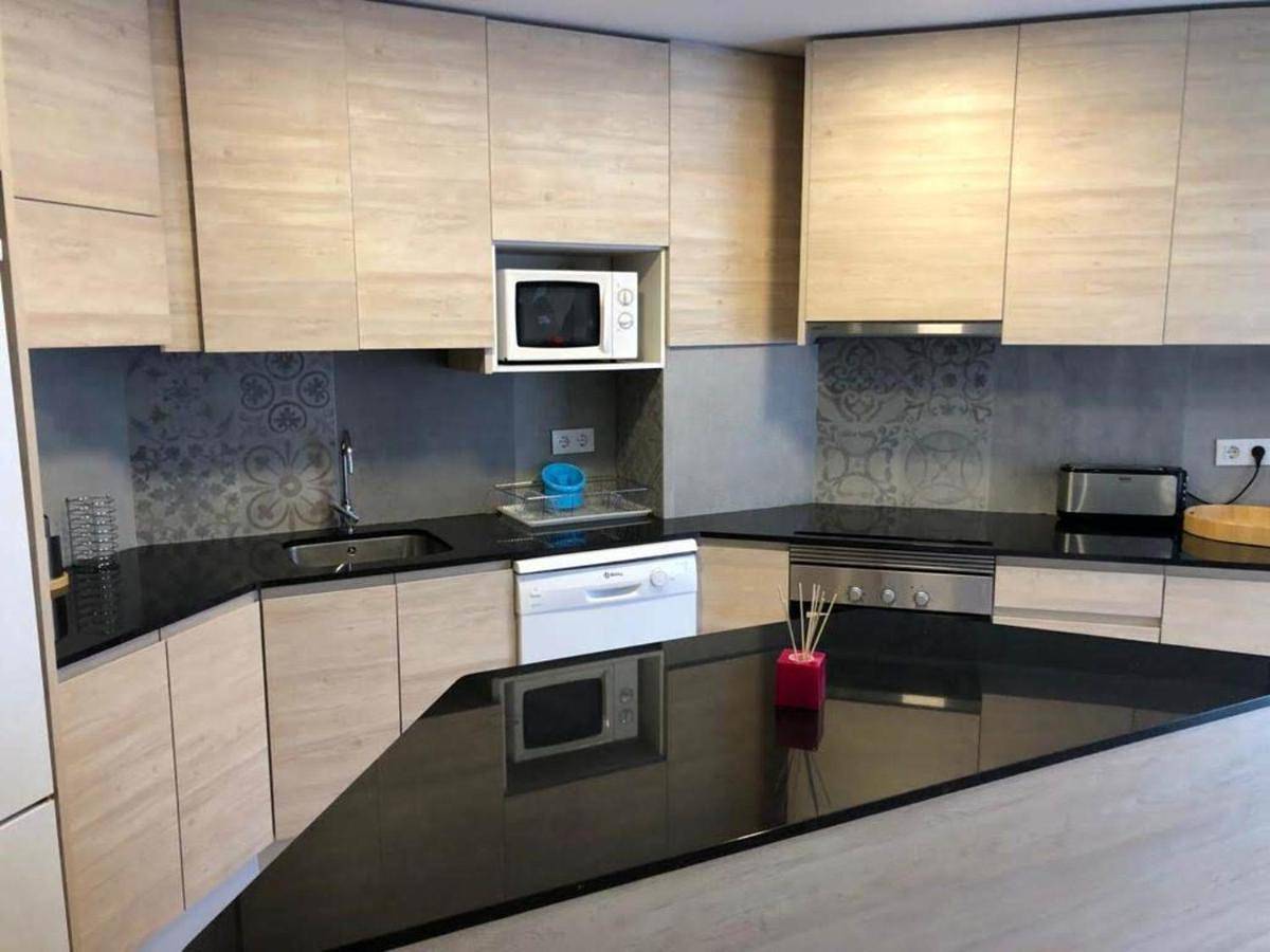 Appartement entier, Appartement de vacances pour 8 personnes avec balcon/terrasse in Betren, Vielha e Mijaran