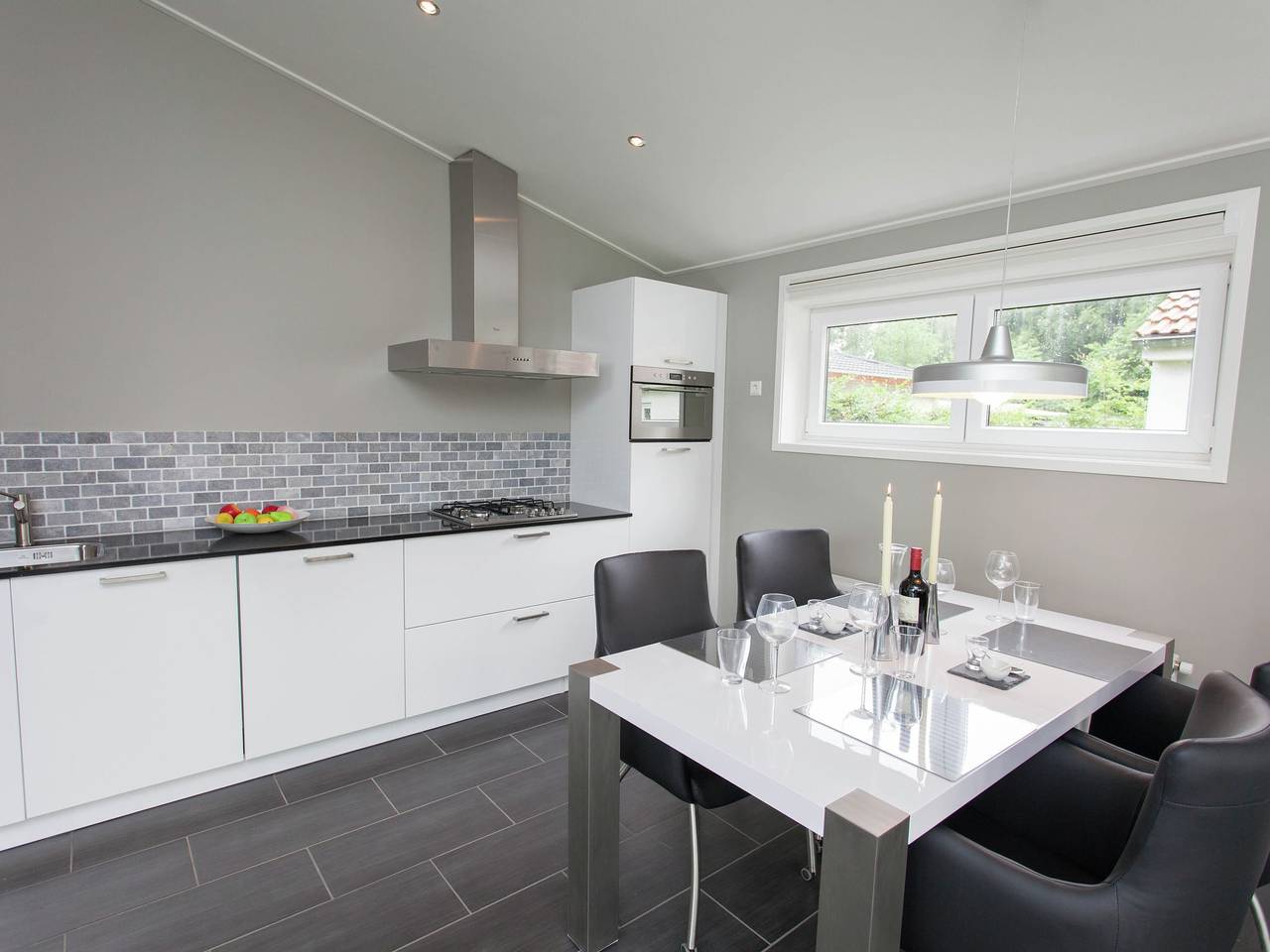 Bungalow 30 km von Maastricht entfernt in Susteren, Limburg (Niederlande)