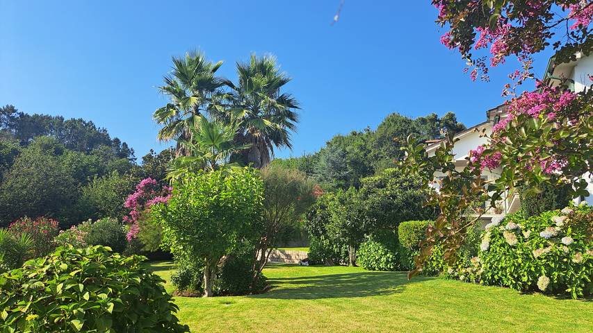 Casa de férias para 7 pessoas, com Varanda e Jacuzzi e ainda Jardim and Vista para o lago em Viseu (Portugal)