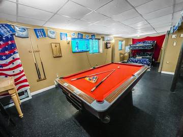 Vacation House for 12 Guests in Lehman Township, Pike County, Picture 3