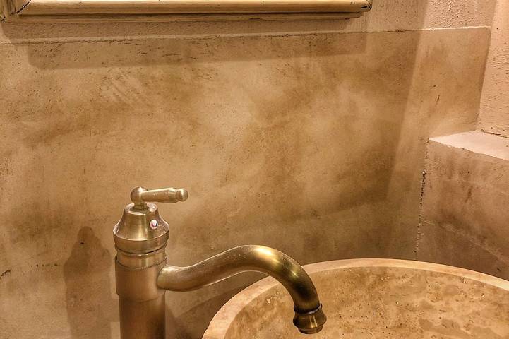 Location de vacances pour 4 personnes, avec balcon et piscine à Saint-Martin-de-Castillon - 4