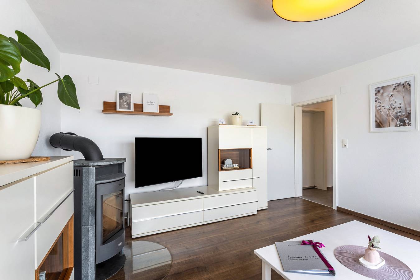 Geheel appartement, Appartement 'Panoramanest' met privé terras, privé tuin en Wi-Fi in Balve, Märkischer Kreis