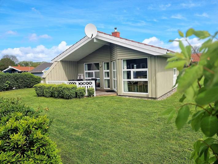 Ferienpark für 6 Personen, mit Terrasse und Garten sowie Sauna an der Kieler Bucht