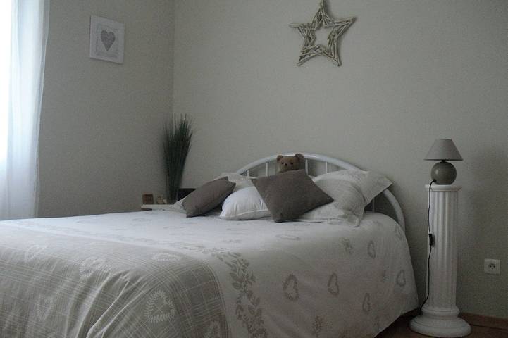 Location de vacances pour 6 personnes, avec terrasse et jardin à Velleron - 2