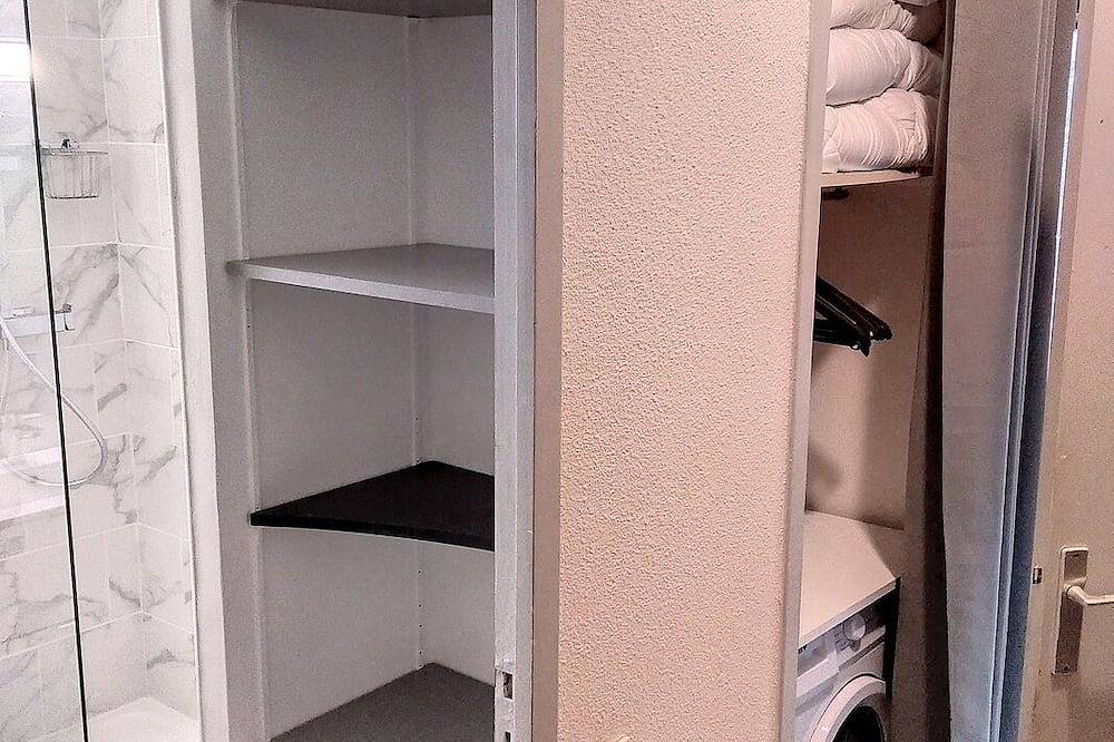 Hel lejlighed, Studio 203 Bord de mer Résidence Graziella in Juan-les-Pins, Antibes