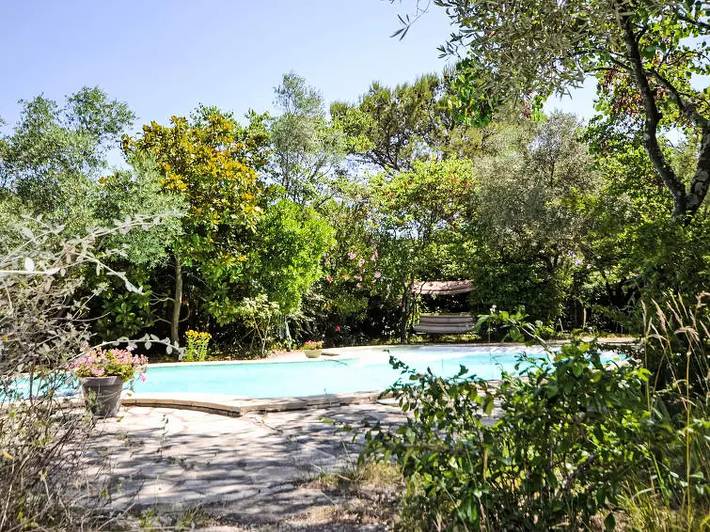 Chalet para 2 personas, con piscina y terraza - 1