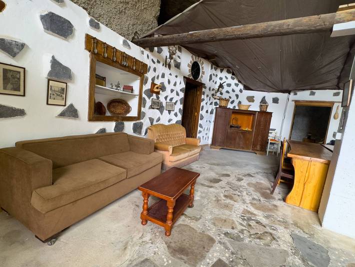 Casa rural para 12 personas, con jardín y vistas, Se admiten mascotas en Arico