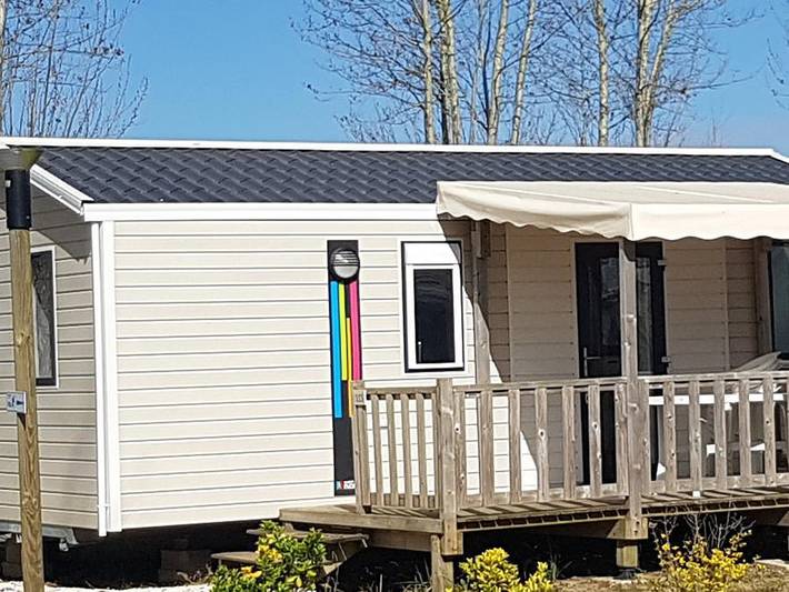 Mobil home pour 6 personnes, avec bassin pour enfant à Grues - 2