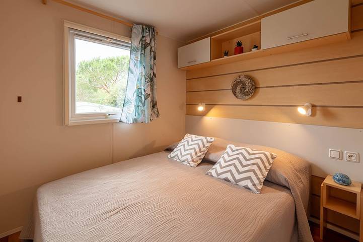 Location de vacances pour 4 personnes, avec jardin et terrasse dans Plage Du Pradeau - 2