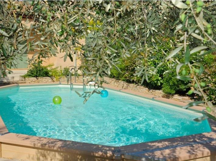 Gîte pour 2 personnes, avec piscine ainsi que jardin et terrasse à Montagnac - 2