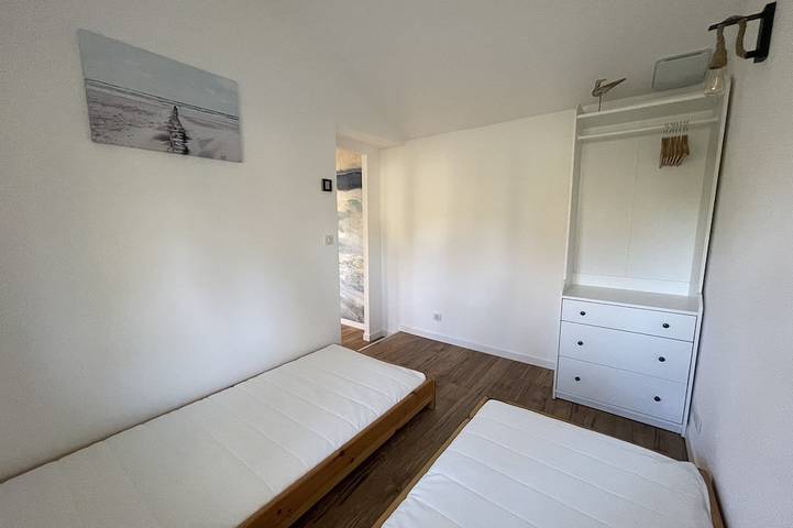 Charming gite for 10 people with heated pool and mini farm near the ocean in Azur (desambiguación), Côte d’Argent