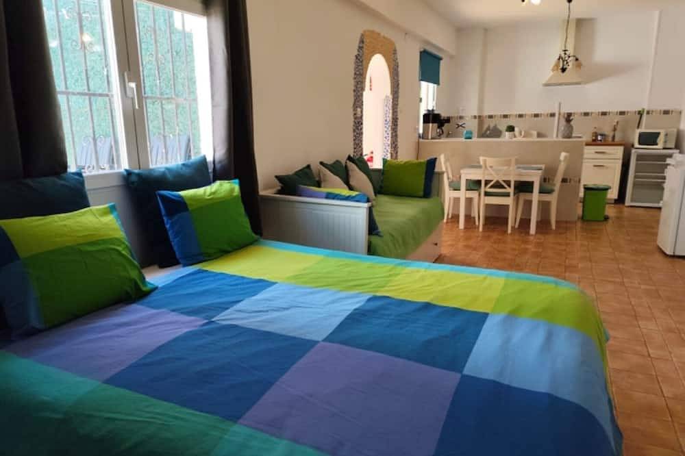 Ganze Wohnung, Komfortables Haus mit Klimaanlage - 10 Pers. in El Ventorrillo, Cúllar Vega