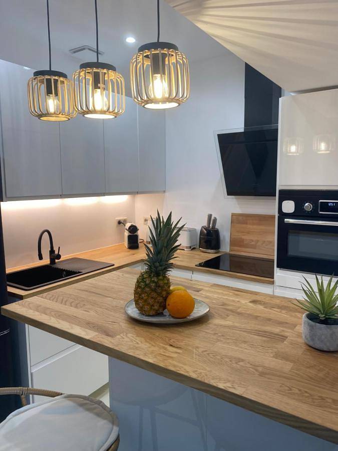 Appartement entier, Cala luna spa vue mer , clim, à 50m de la plage , literie luxe , entièrement équipé in Arrondissement de Sartène