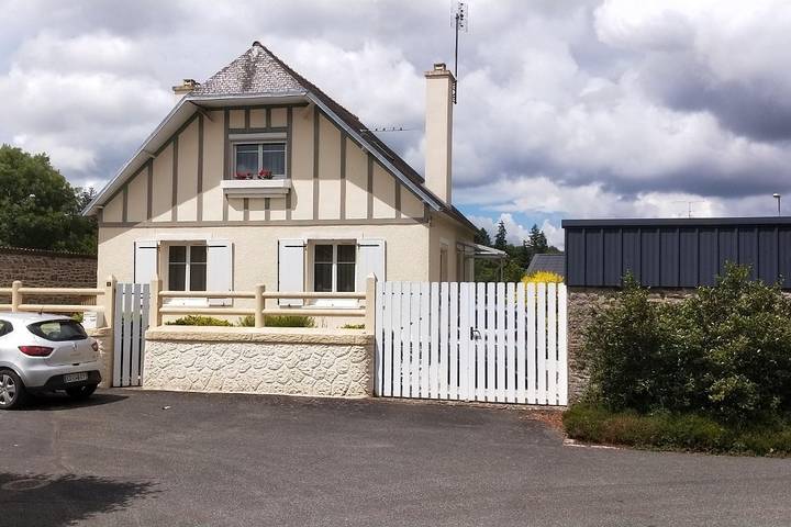 Gîte pour 5 personnes, avec jardin et terrasse, animaux acceptés