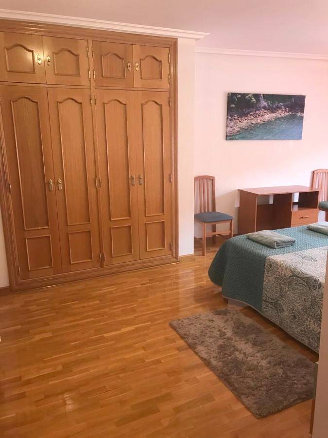 Apartamento para 5 personas, con Balcón además de Terraza y Vistas en Santo Domingo de la Calzada