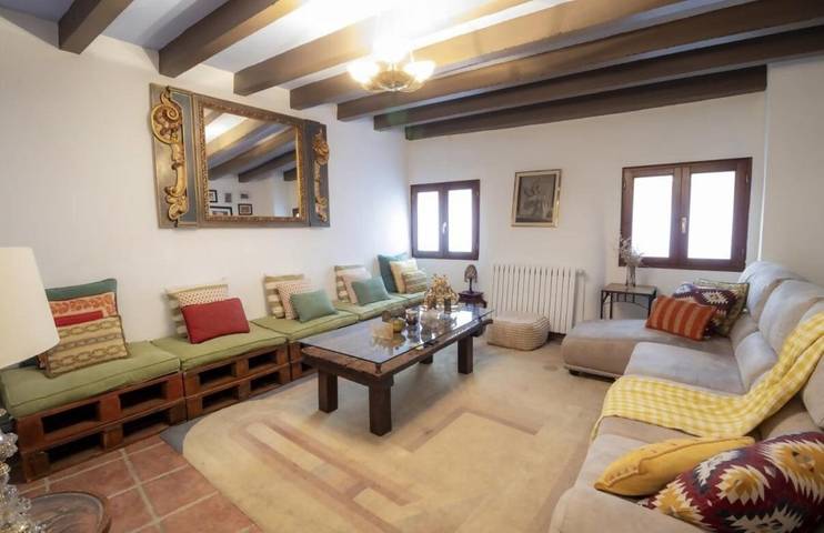 Casa rural para 12 personas, con jacuzzi además de sauna y jardín, Se admiten mascotas en Campo de Belchite - 4