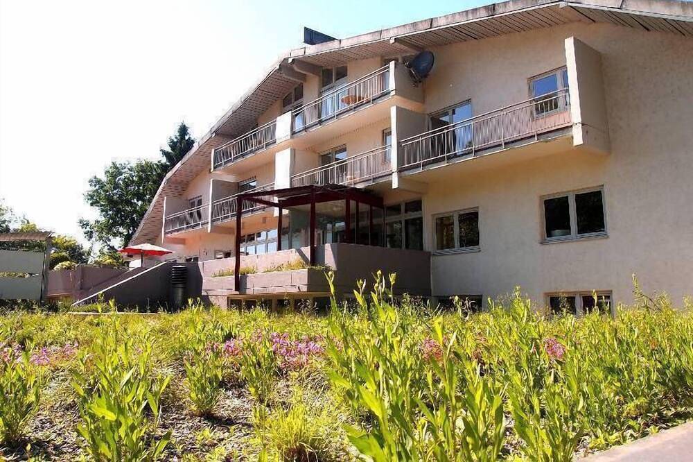 Ganze Wohnung, Ferienwohnung 1, 36qm, 1 Wohn-/Schlafbereich, max. 2 Personen in Weil am Rhein, Landkreis Lörrach