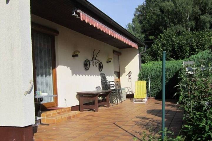 Ferienhaus für 6 Personen, mit Garten und Terrasse sowie Sauna