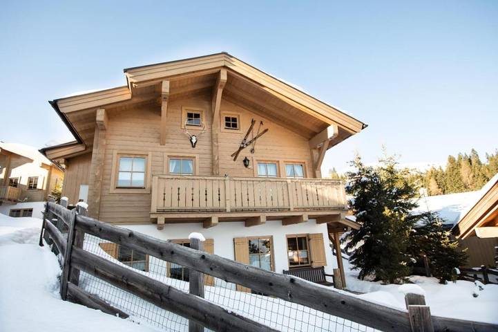 Ferienhaus für 6 Personen, mit Balkon und Terrasse sowie Garten und Sauna