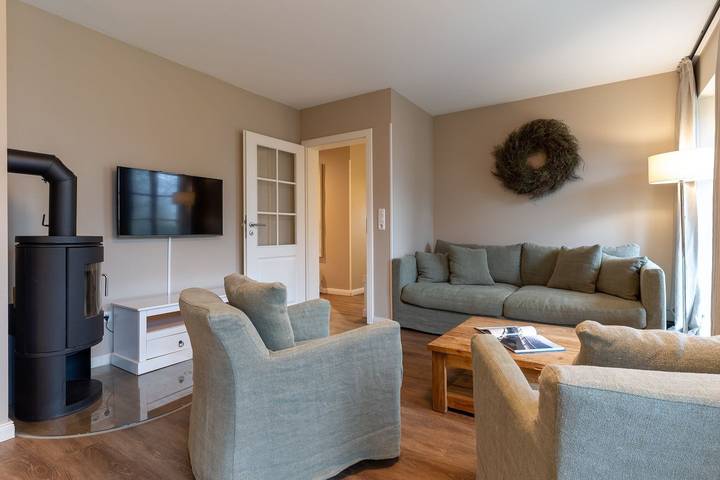 Ferienhaus für 5 Personen, mit Garten und Terrasse auf Eiderstedt - 2