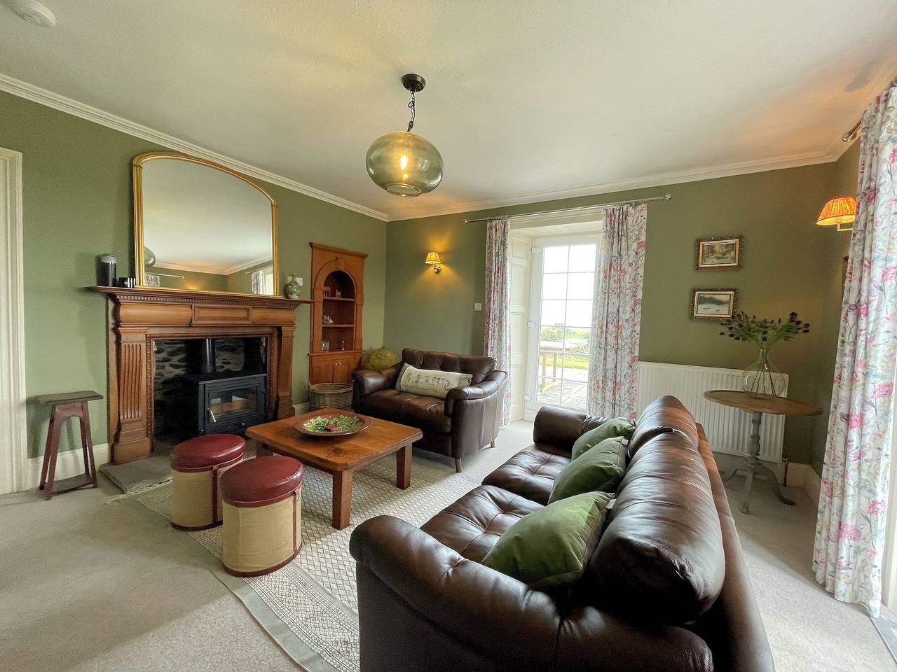 Luxury Farmhouse Retreat with Sea Views & Hot Tub - Pass the Keys in Dumfries und Galloway