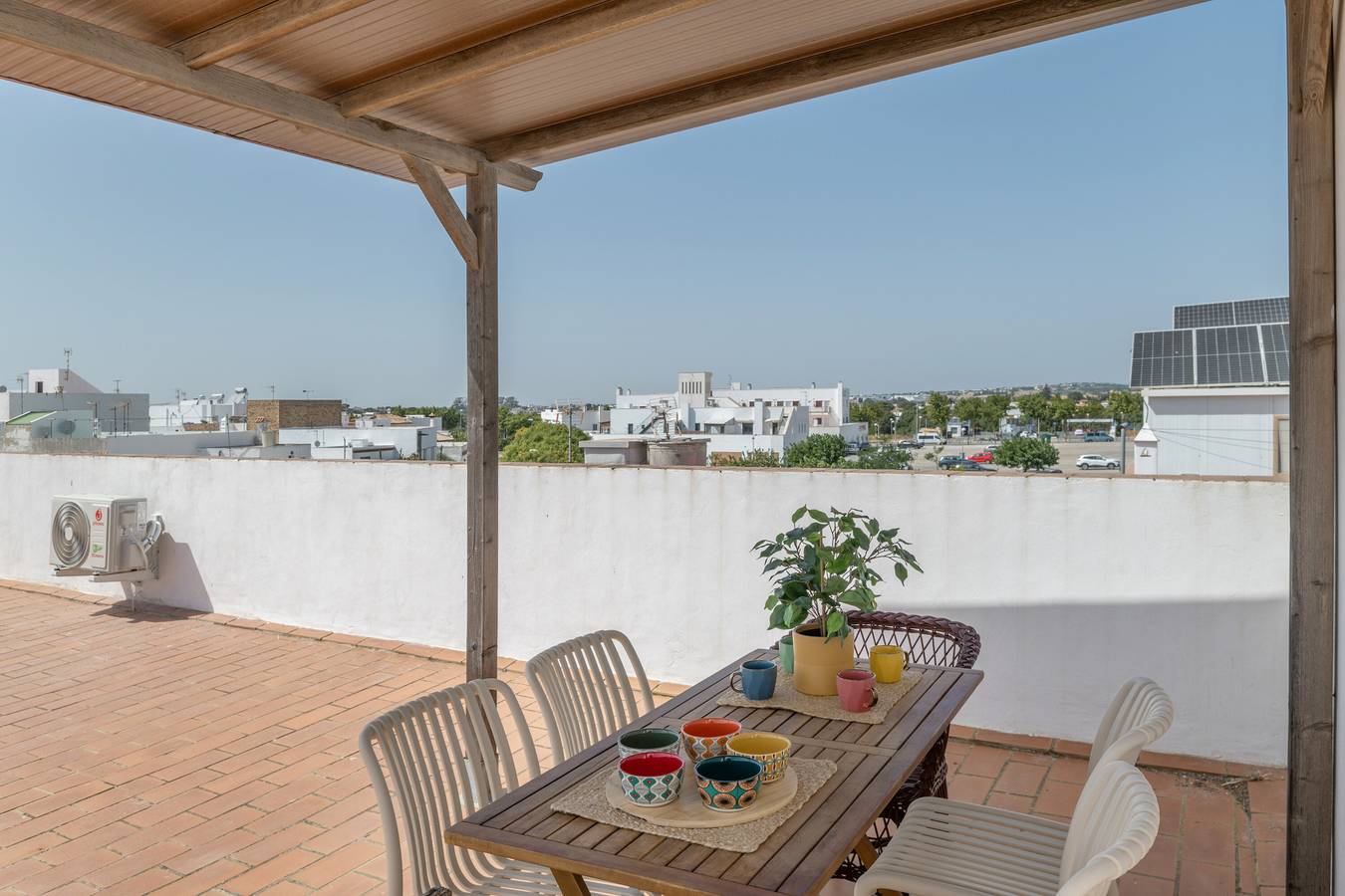 Appartement entier, Appartement 'Luz' avec terrasse privée, Wi-Fi et climatisation in Conil de la Frontera, Costa de la Luz