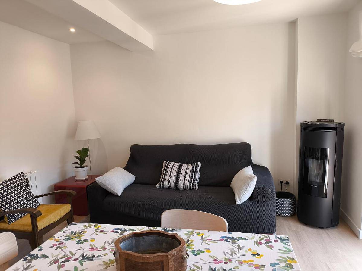 Appartement entier, Apartamento Eguzkilore Izaba-Isaba in Isaba, Pyrénées espagnoles
