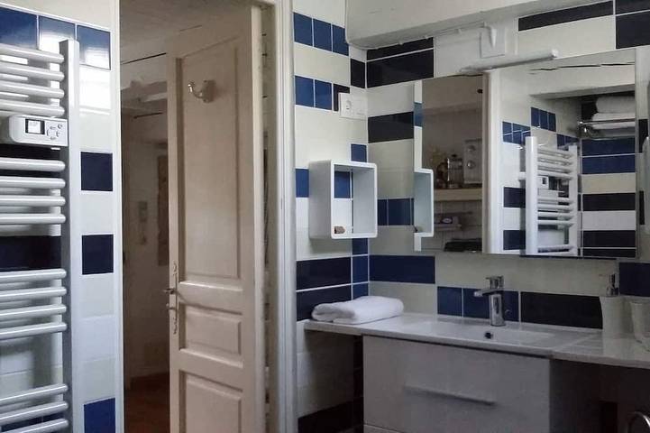 Ferienhaus für 2 Personen, mit Terrasse und Garten in Vence - 4