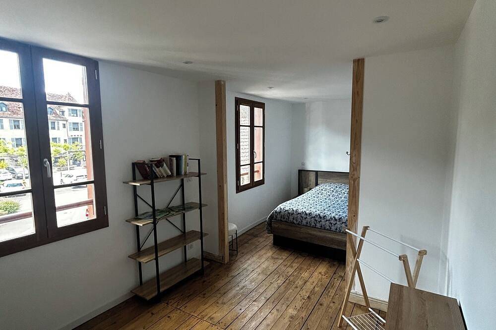 Small village house in Beaulieu-sur-Dordogne, Massif Central