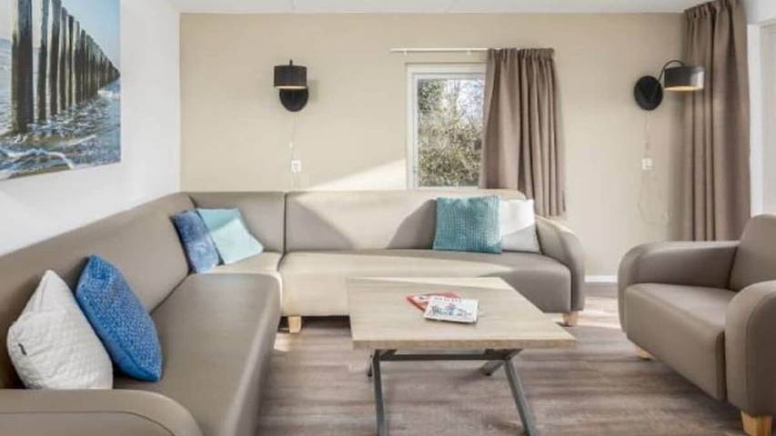 Strandhaus für 8 Personen, mit Garten in Renesse - 2